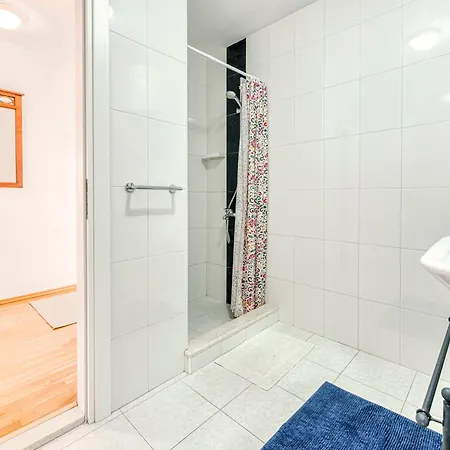 Center Niva Appartement *